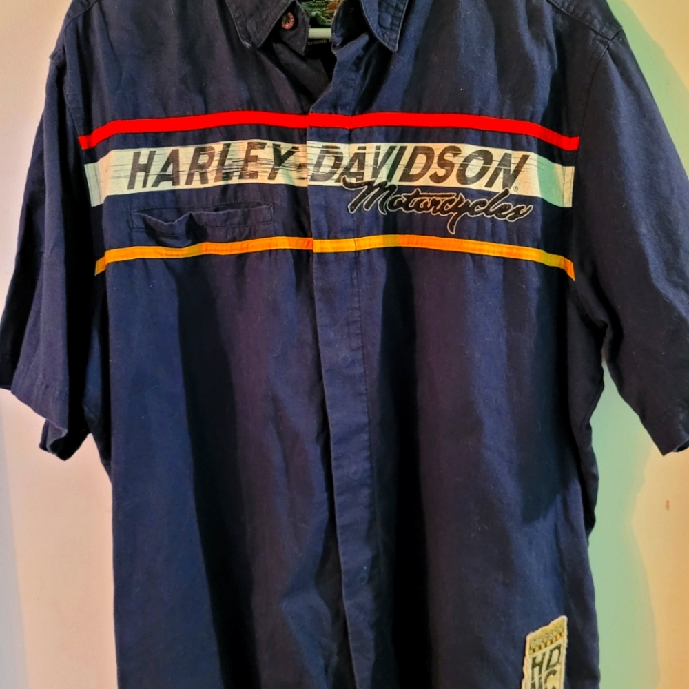 Harley Davidson men's Large. Wore once.
